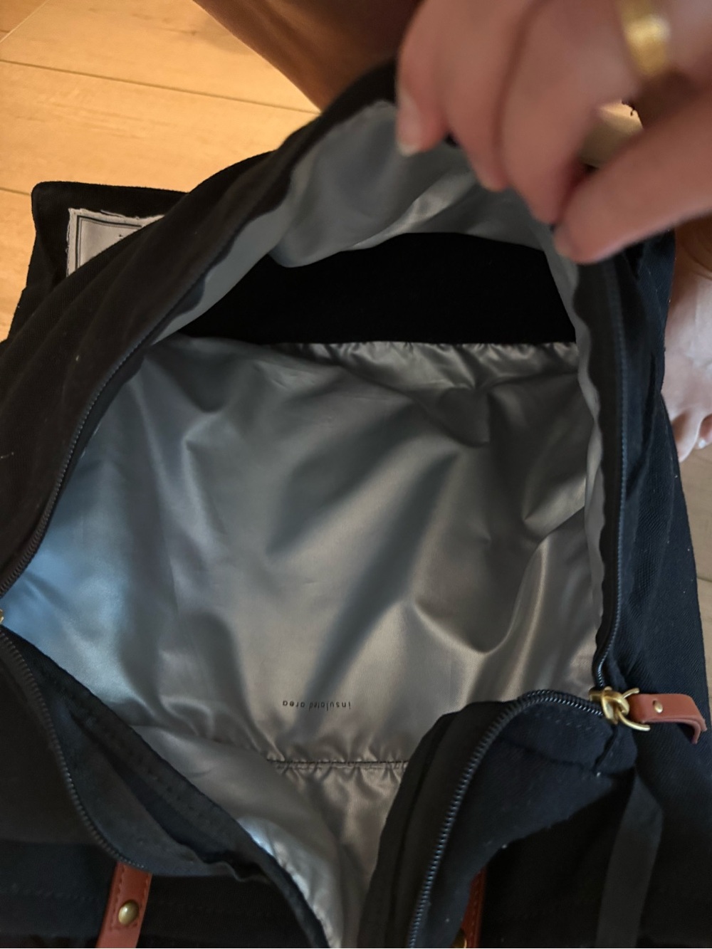 caraa Market Tote in Black - Picture 4 of 13